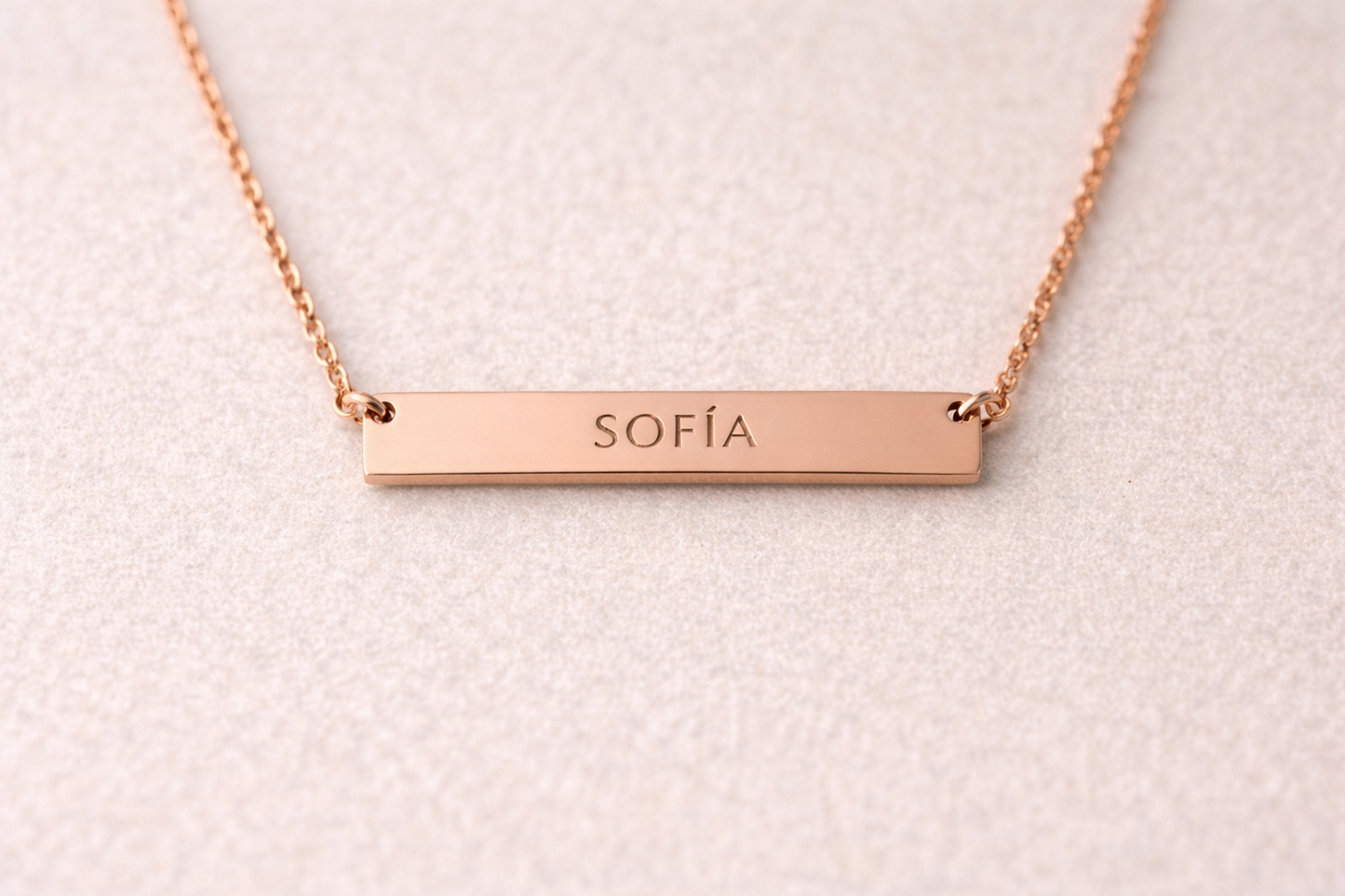 Colgante Rectangular Personalizado – Joyería con Significado